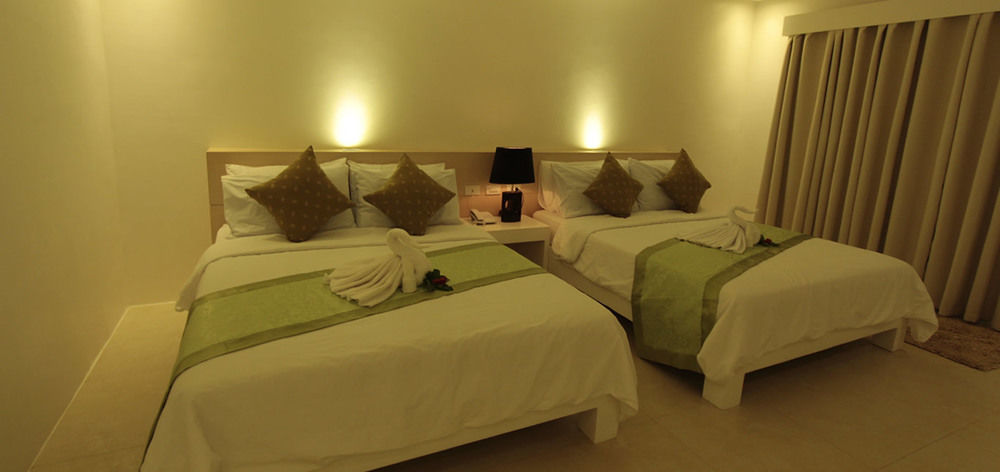 Manoc-Manoc Casa Pilar Beach Resort מראה חיצוני תמונה